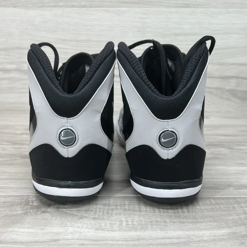 Nike Freek Wrestling Shoes Black True White Mens Size 11.5 316403 011 New